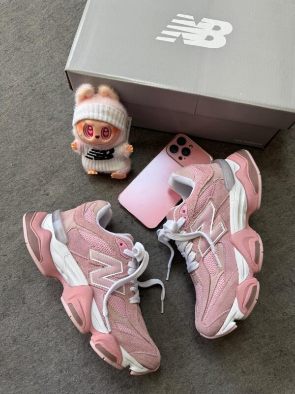 NB 9060 EXCLUSIVE PINK OVERDYE - Image 3